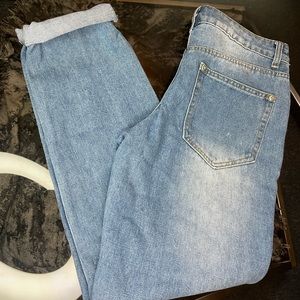 Pretty little thing boyfriend jeans size 8